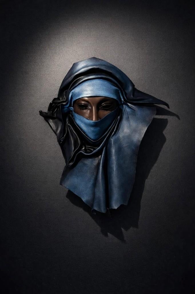 Lederen wandmasker gemaakt door Christophe Pourbaix., Antiek en Kunst, Ophalen of Verzenden