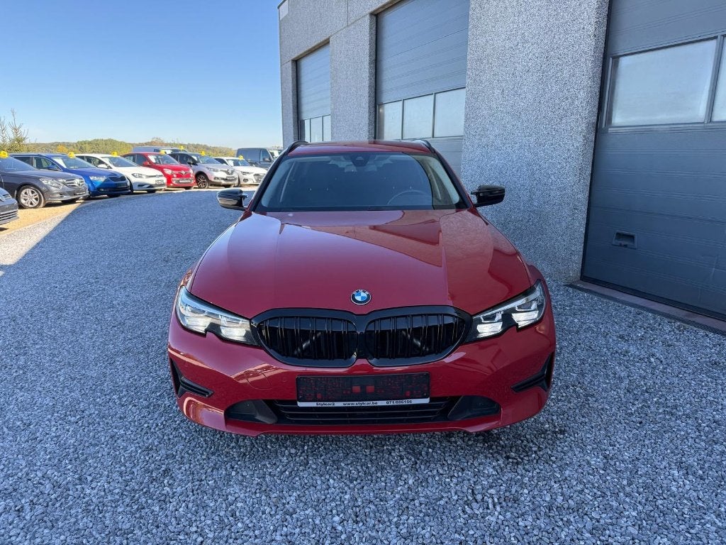 BMW 318D **PACK BLACK** 12 MOIS DE GARANTIE, Autos, Euro 6, Entreprise, Boîte manuelle, Entretenue par le concessionnaire