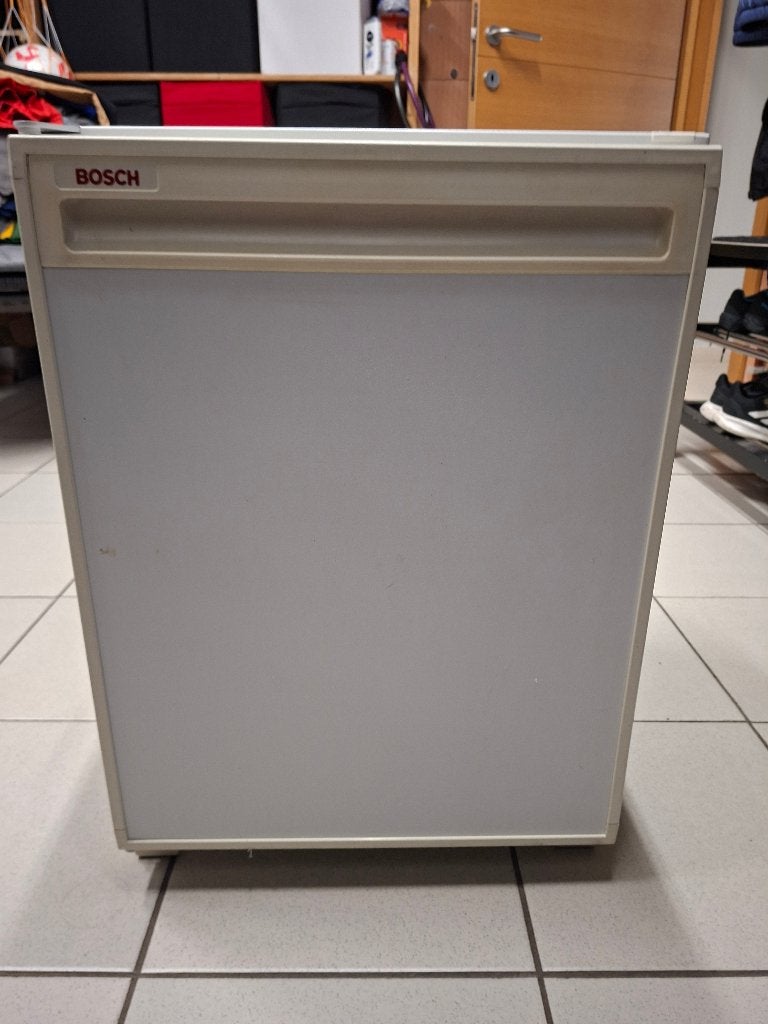 friggo minibar bosch, Elektronische apparatuur, Ophalen, Minder dan 75 liter, Zonder vriesvak, Gebruikt