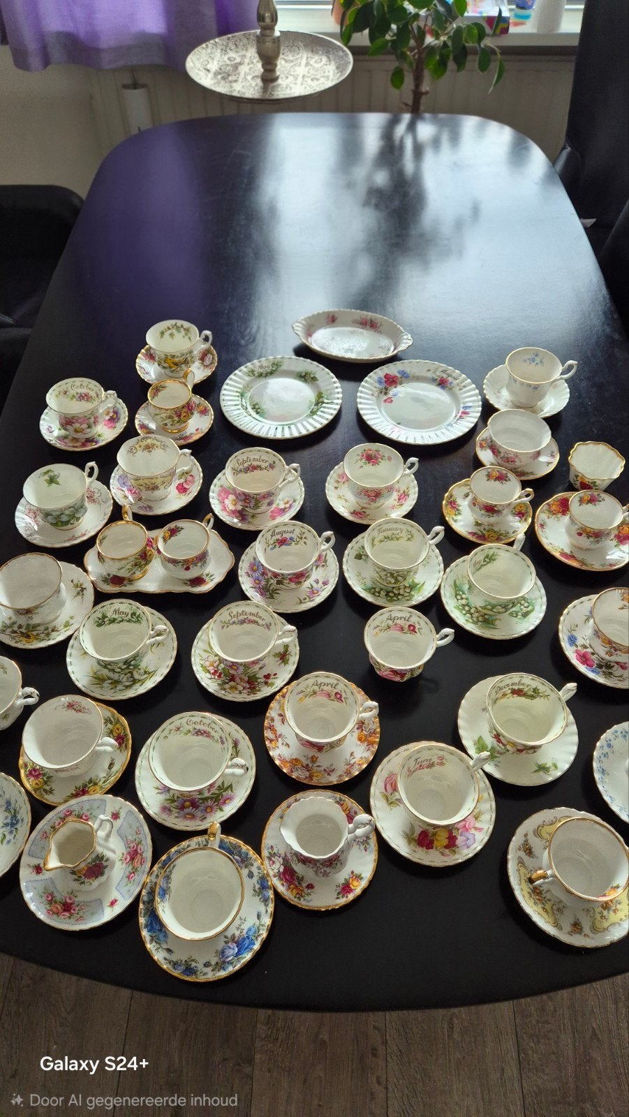 Vintage porseleinen kopjes Royal Albert 21 stuks, Antiek en Kunst, Antiek | Servies compleet, Ophalen