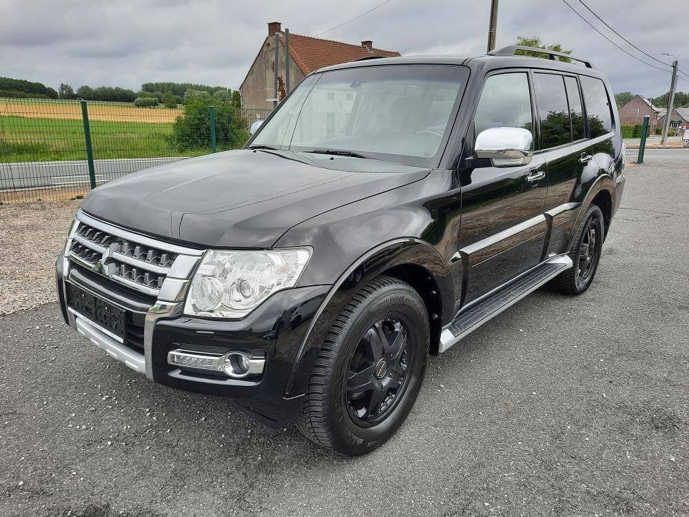 Pajero 3.2 DID 5-deurs lichte vracht Full option, Autos, Mitsubishi, Entreprise, Achat, Pajero, 4x4, ABS, Caméra de recul, Airbags