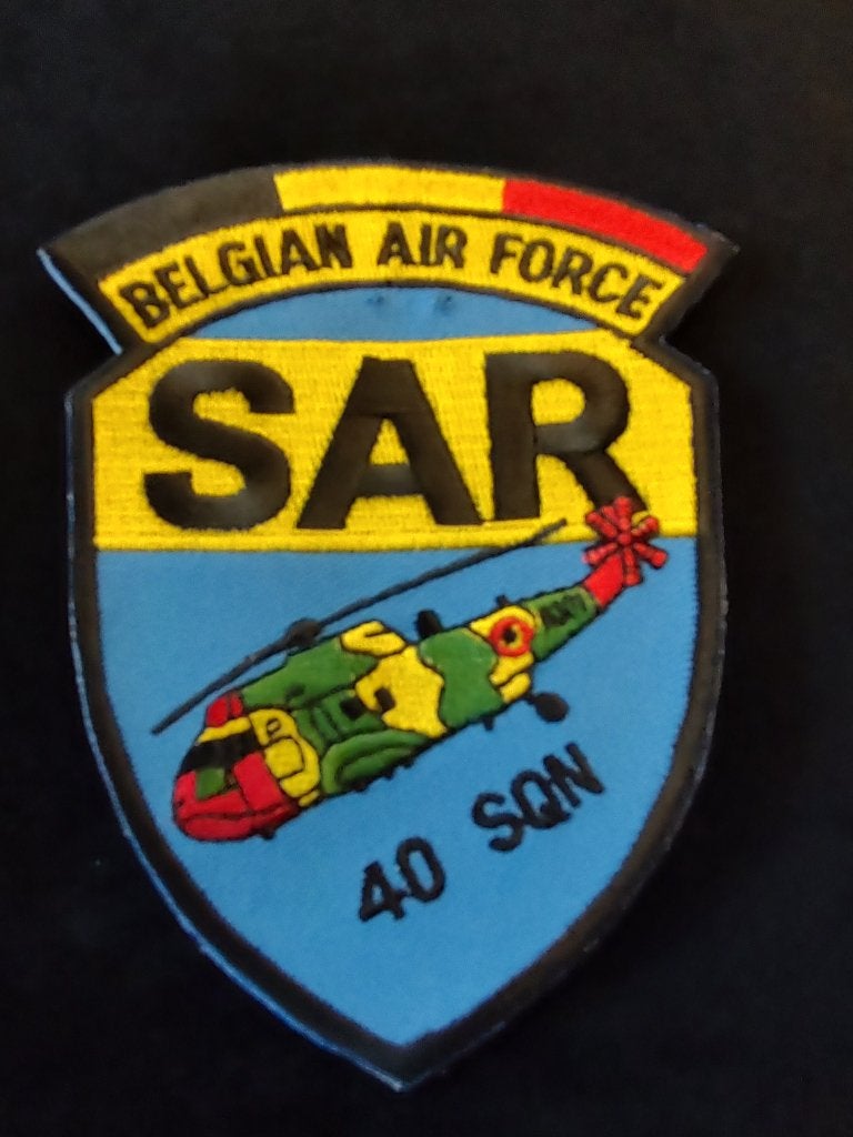 Badge # 2, Collections, Envoi