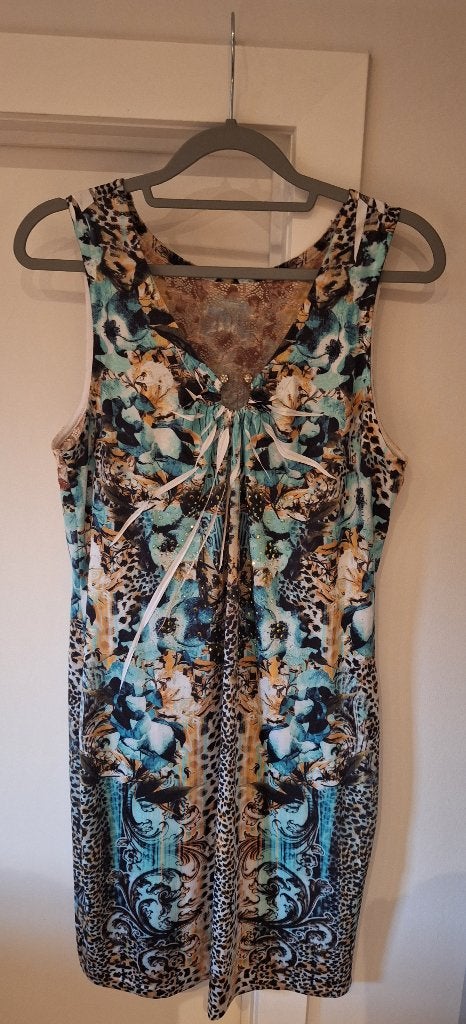 Kleurrijke zomerjurk met glinsterende strass-steentjes, TU, Meerkleurig, Ophalen of Verzenden, Zo goed als nieuw, Geen merk