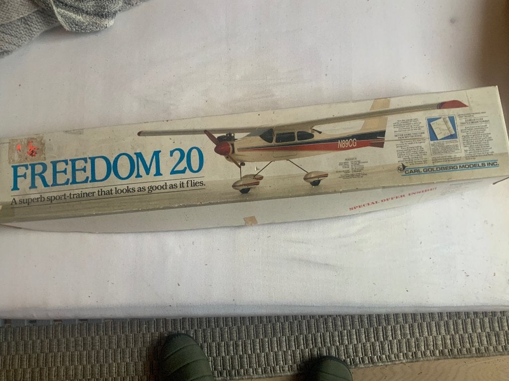 Avion rc Carl Goldberg Freedom 20 – Kit vintage neuf, Enlèvement ou Envoi, Neuf