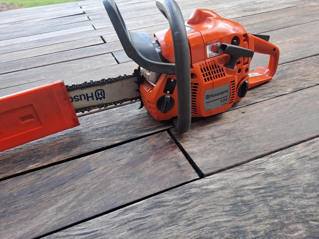 Husqvarna kettingzaag 35cc, Ophalen