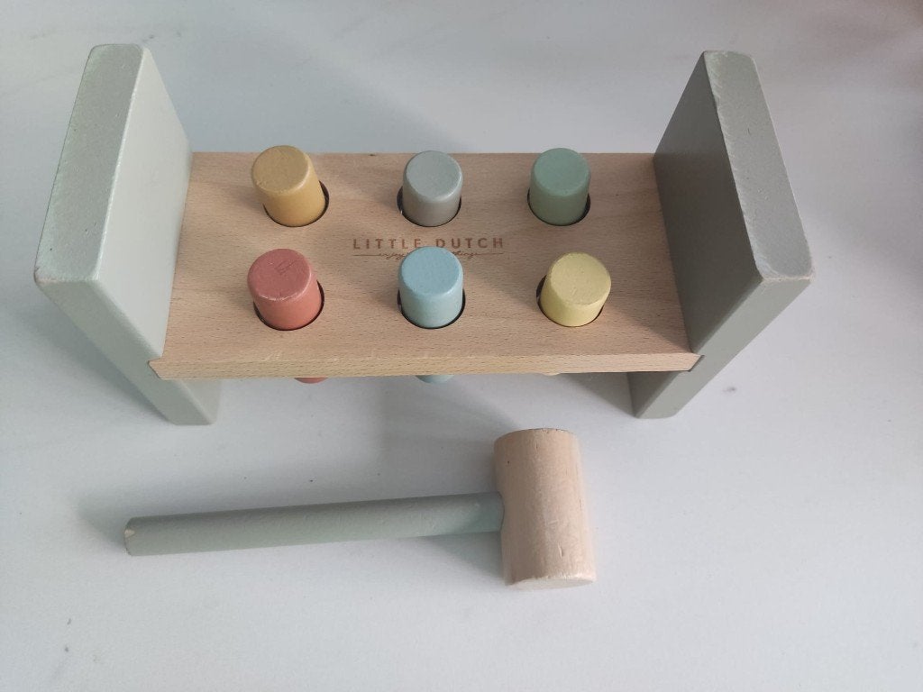 houten kinderspeelgoed hamertje klop, Ophalen, Zo goed als nieuw, Rij- of Hobbelspeelgoed