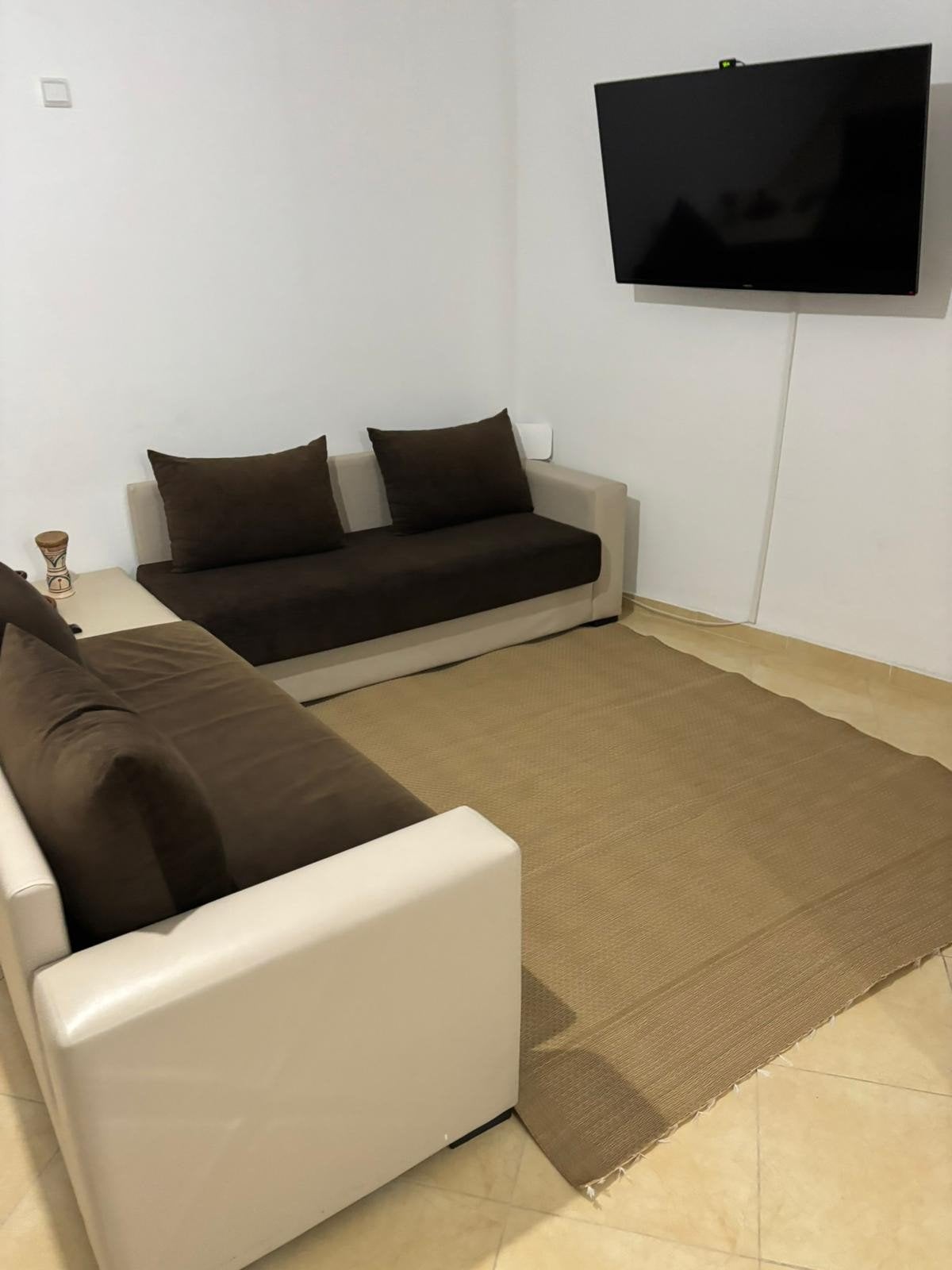 Appartement à louer à tanger près du stad de foot
