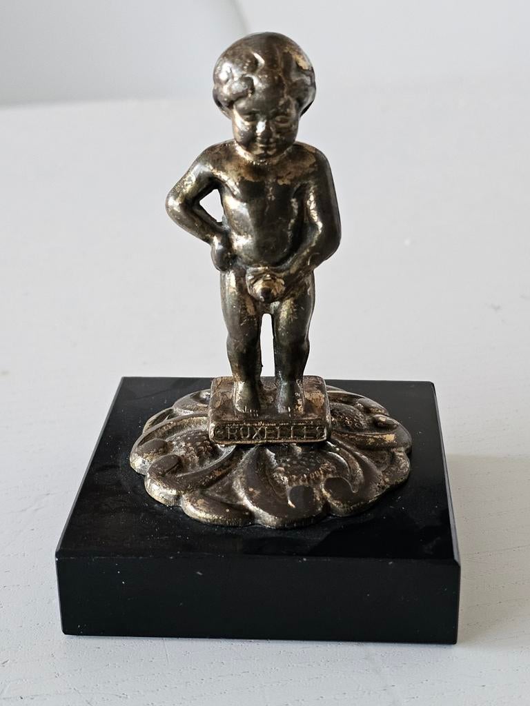 Manneken Pis beeldje – Brussel antiek, Antiek en Kunst, Ophalen of Verzenden