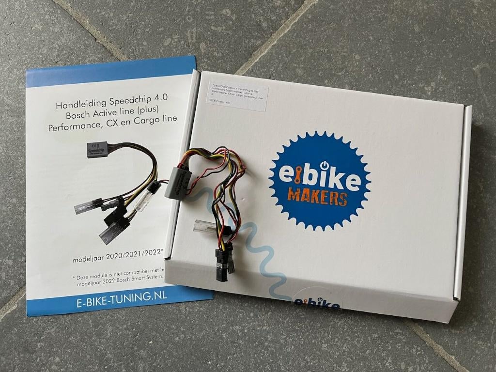 SpeedChip Custom 4.0 Plug & Play connectors Bosch motoren, Ophalen of Verzenden, Zo goed als nieuw