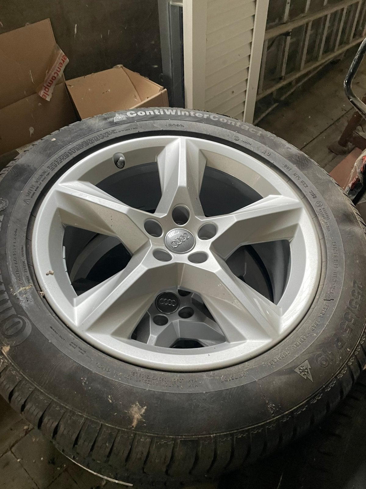 Velgen set met winterbanden voor Audi Q7, Auto-onderdelen, Ophalen, Winterbanden, Velg(en)