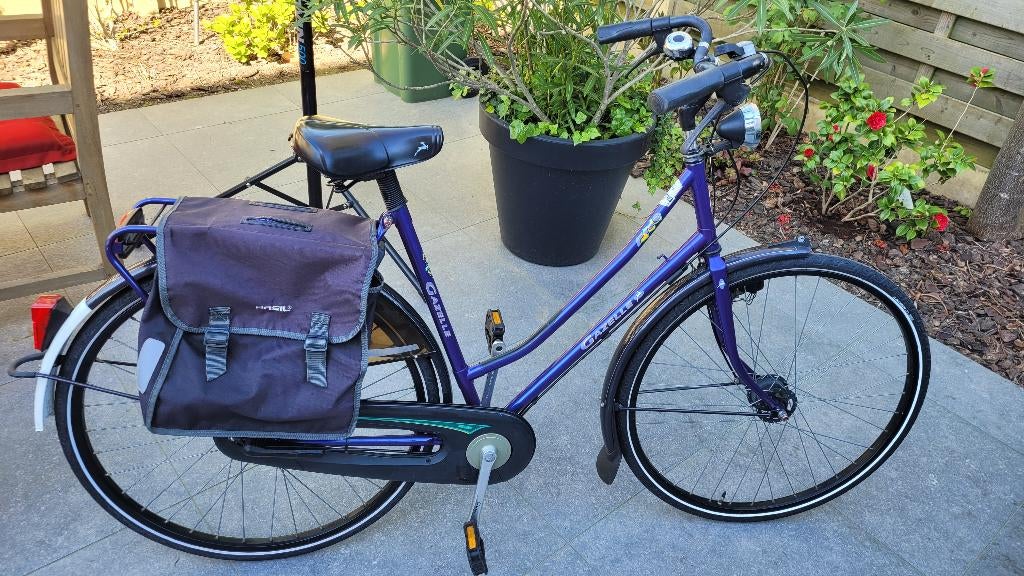 Prachtige Gazelle damesfiets – Dieppaars, Ophalen, Gebruikt, Versnellingen, 50 tot 53 cm