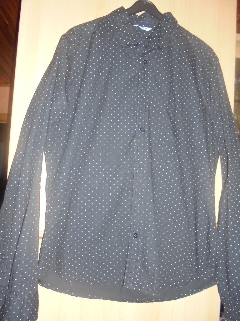 zwart hemd medium, Kleding | Heren, Overhemden, Ophalen of Verzenden, Zo goed als nieuw, Zwart