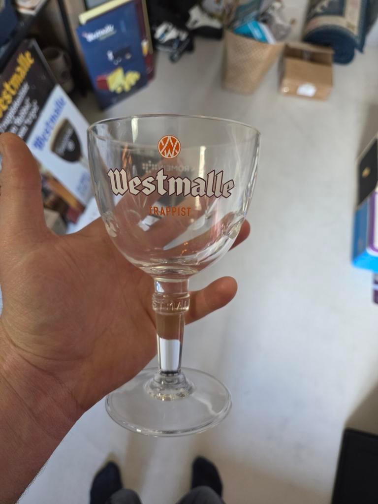 glas westmalle ask, Ophalen