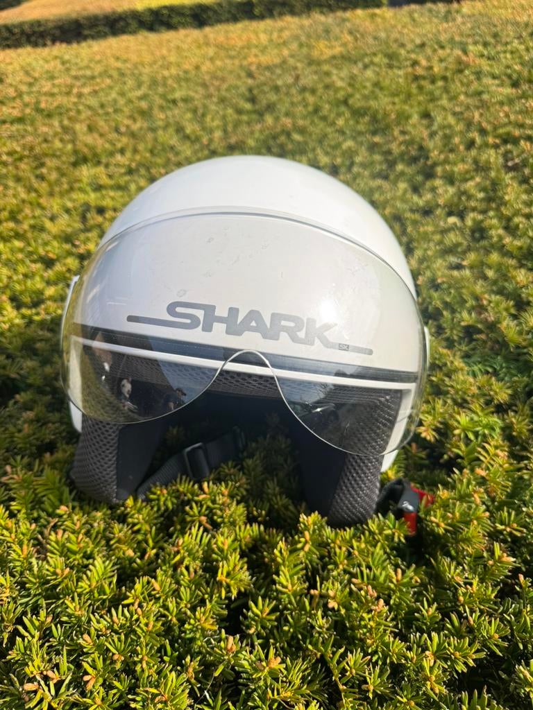 Moterhelm SHARK nieuwstaat!!, Fietsen en Brommers, Ophalen, Nieuw