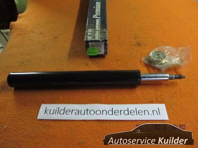 Nieuwe schokdemper voorz Opel Kadett D en E   Lanos KYB olie, Auto-onderdelen, Ophanging en Onderstel, Opel, Daewoo, Nieuw, Ophalen of Verzenden
