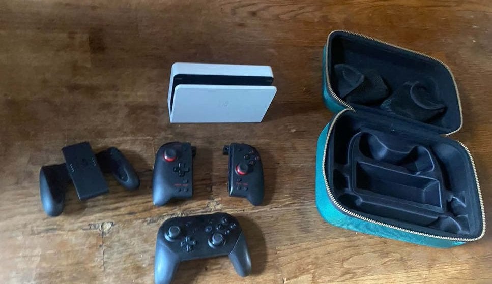 Nintendo switch oled, Ophalen of Verzenden, Zo goed als nieuw, Switch OLED
