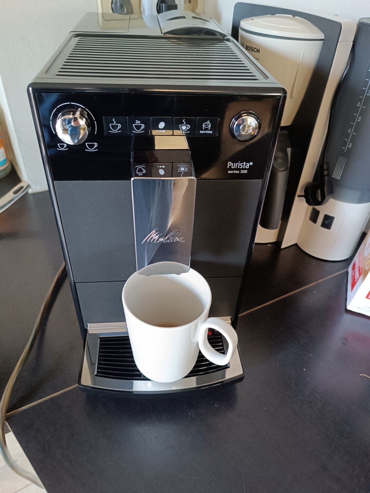 mellita solo 300, Ophalen, Afneembaar waterreservoir, Koffiemachine, Koffiebonen