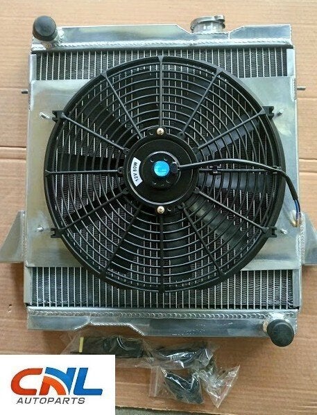 Radiateur + Fan FOR Triumph TR6 1969-1974/TR250 1967-1968, Autos : Pièces & Accessoires, Neuf, Enlèvement ou Envoi