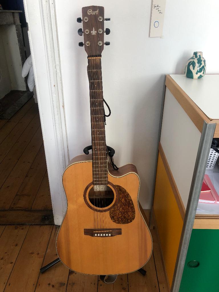 Cort MR710F NS, Enlèvement, Comme neuf, Avec valise