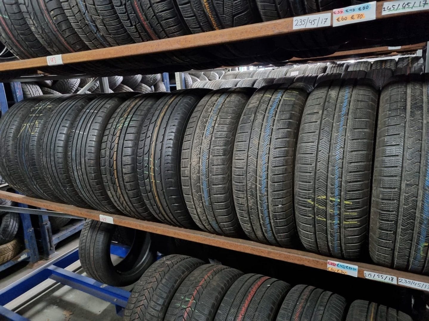 215/55/18 Zomerbanden diverse A-merken 6+mm vanaf €50 p st., 18 inch, -, -, Band(en)