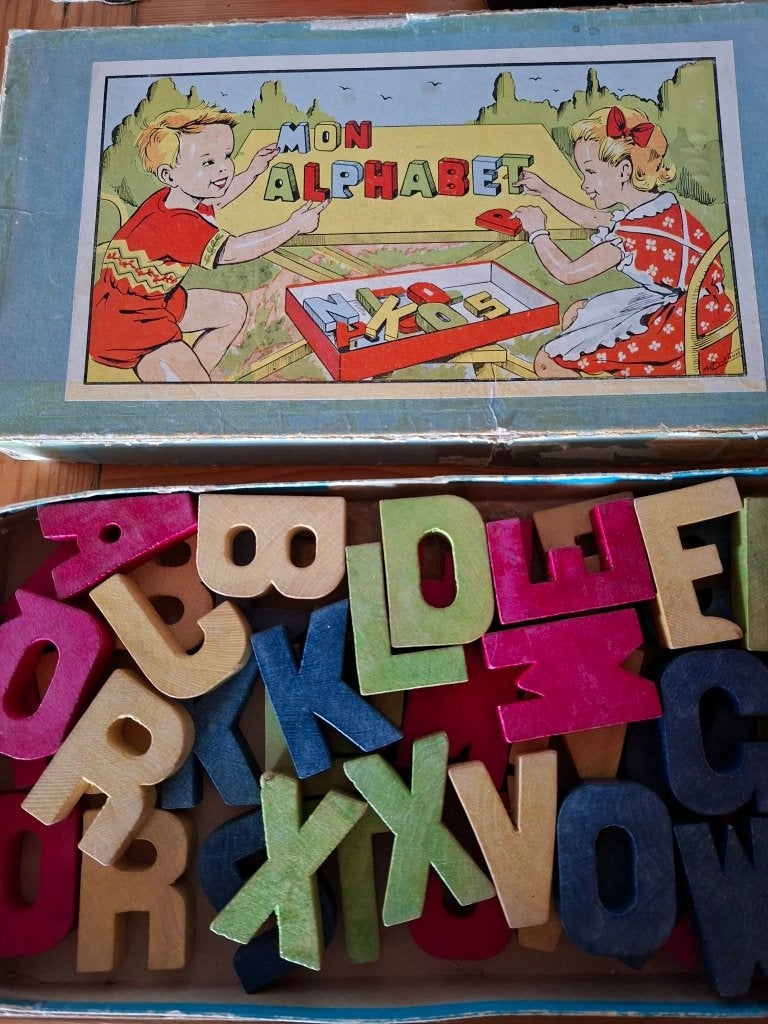 Leer  het alfabet  antiek blokkenspel, Antiquités & Art, Antiquités | Jouets, Enlèvement ou Envoi