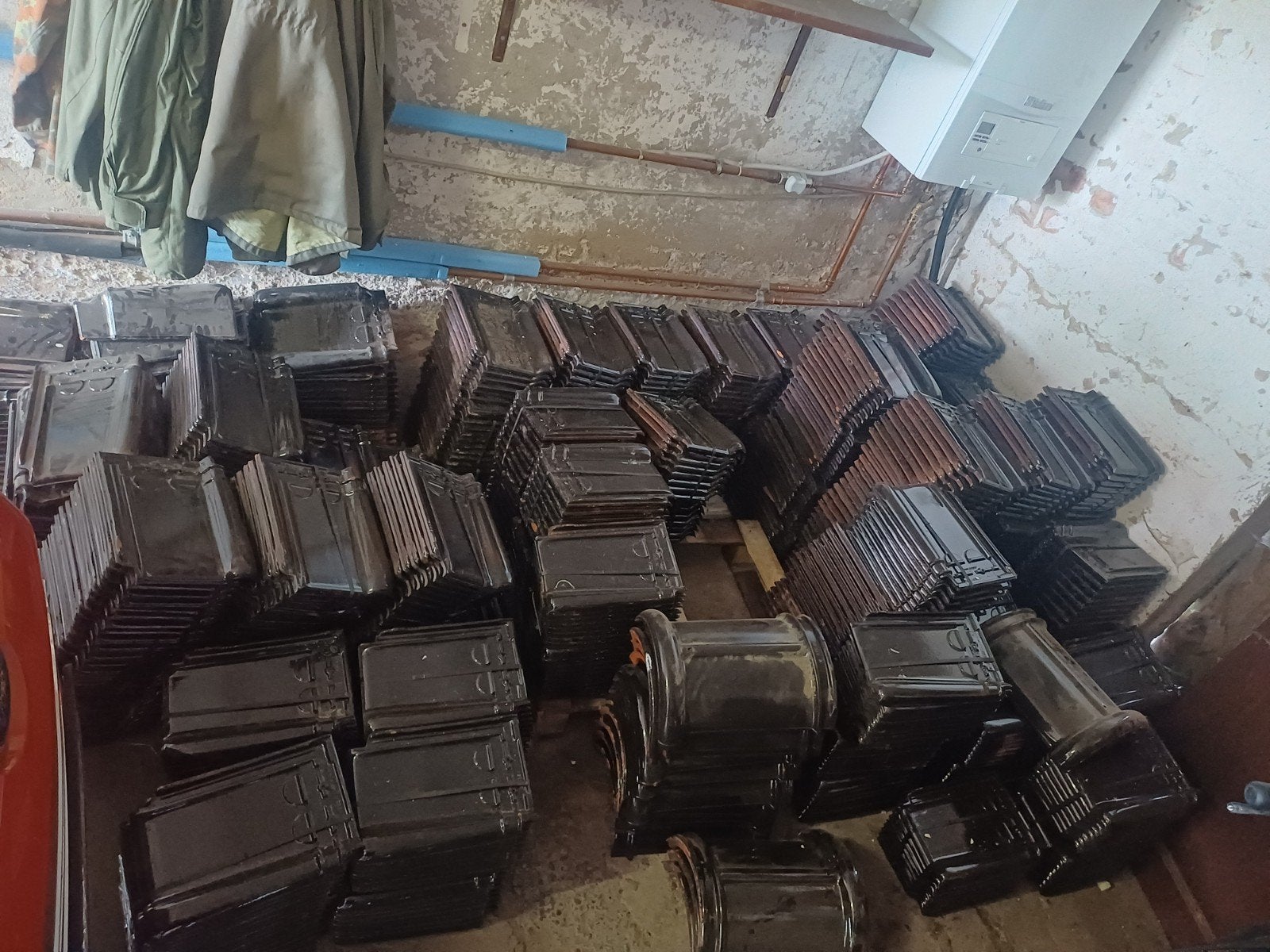 Stormpannen zwart, Doe-het-zelf en Bouw, Ophalen of Verzenden, Zwart