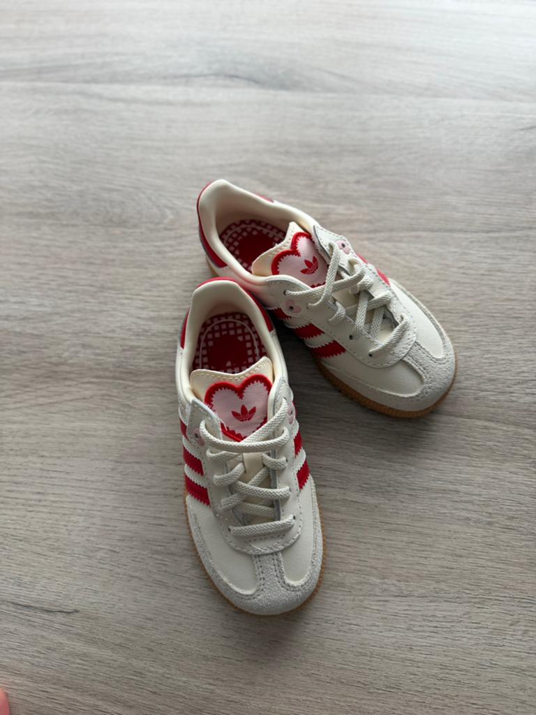 Adidas Samba maat 25 1/2 NIEUW, Ophalen, Zo goed als nieuw, Meisje