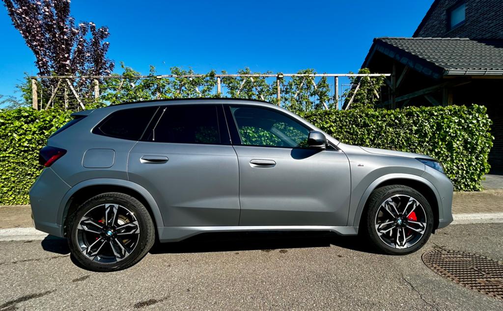 BMW X1 sDrive18, Auto's, BMW, Particulier, Isofix, Diesel, Euro 6, SUV of Terreinwagen, 5 deurs, Automaat, Zilver of Grijs, Zwart