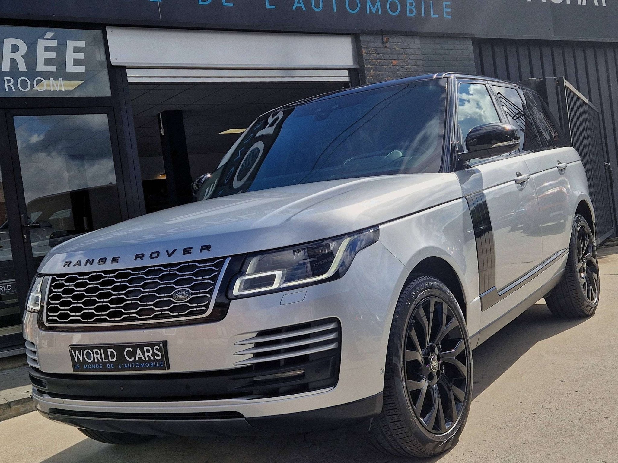 Land Rover Range Rover P400e HSE - HYBRIDE - TOIT PANO OUVRA, Automaat, Leder, Bedrijf, 5 zetels