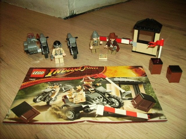 lego indiana jones 7620, Kinderen en Baby's, Lego, Ophalen of Verzenden, Zo goed als nieuw, Compleet