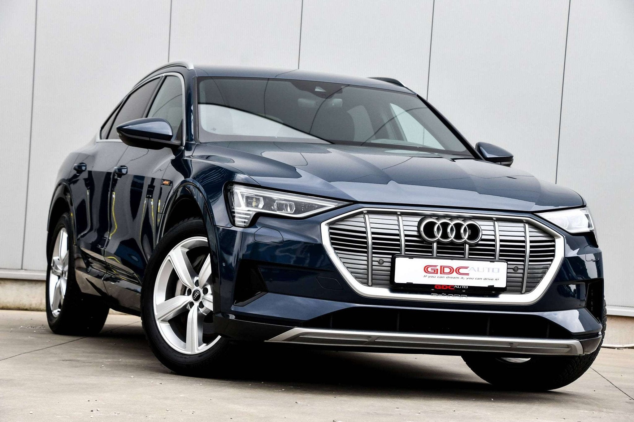 Audi e-tron E-Tron 95 kWh 55 Sportback Quattro (bj 2023), Gebruikt, Zwart, Blauw, 408 pk