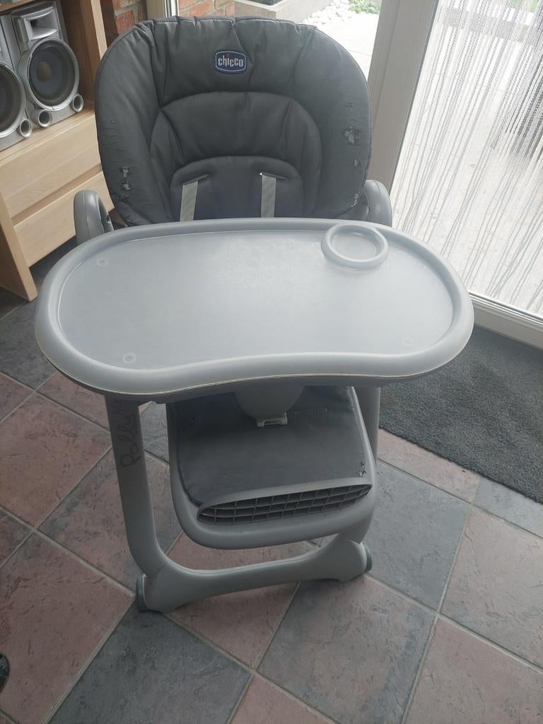 Chaise bébé Chicco, Enlèvement