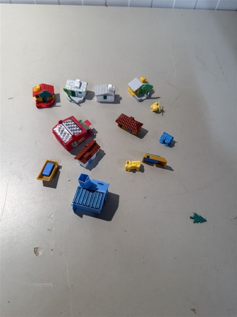 Ferrero Vintage Kinder Surprise Speelgoed - Mix uit de Jaren, Enlèvement ou Envoi, Comme neuf