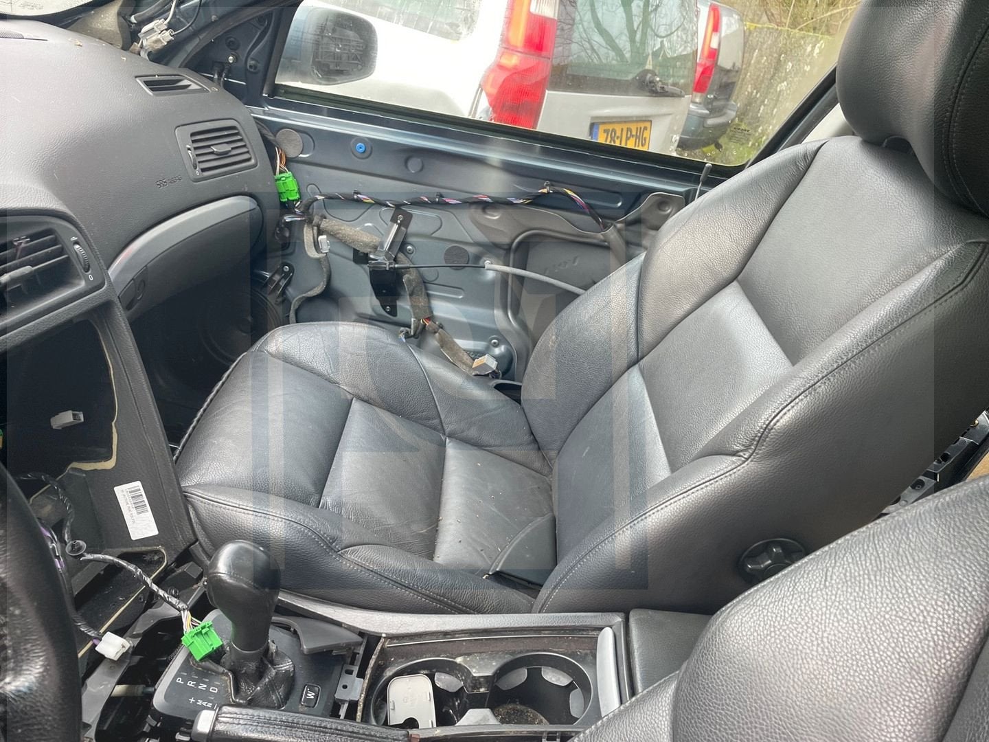 volvo V70 voorstoelen en achterbank leer set interieur leder, Ophalen of Verzenden, Gebruikt