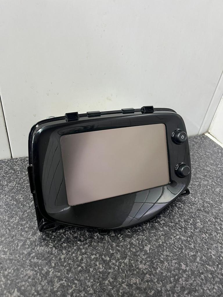 RADIO DISPLAY PEUGEOT 108 2018, Ophalen, Zo goed als nieuw