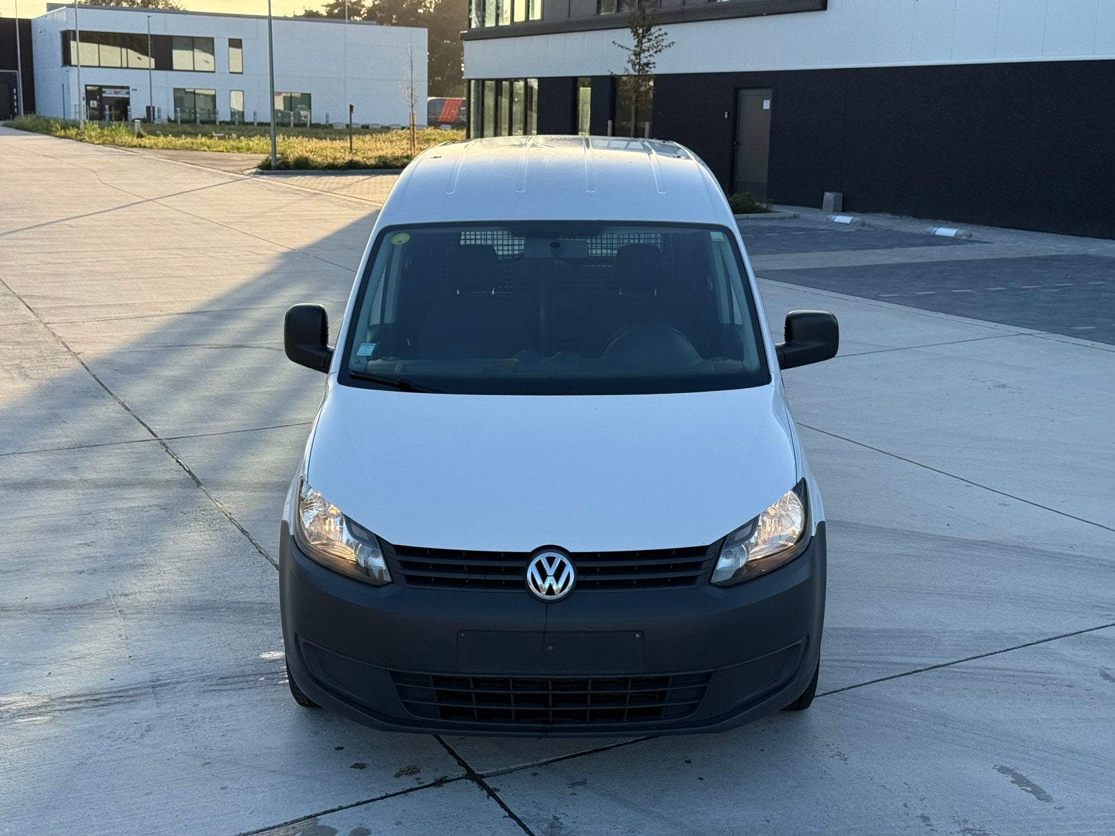 Volkswagen Caddy - 1.6 TDI 55kW - Gekeurd voor verkoop, Voorwielaandrijving, Zwart, 4 cilinders, Wit