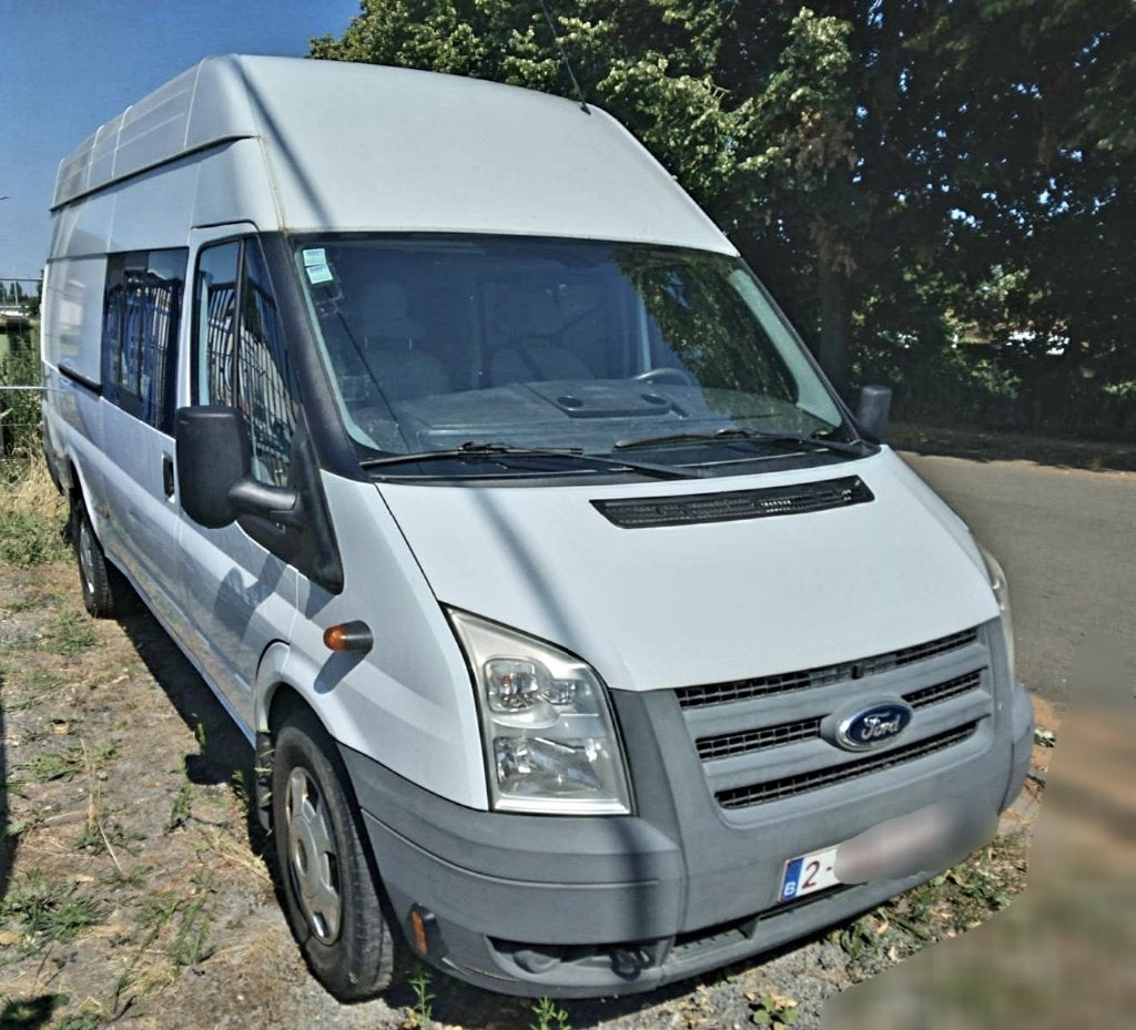 Bestelwagen Ford Transit 2.4d dubbele cabine, Auto's, Achterwielaandrijving, Wit, Particulier, Te koop