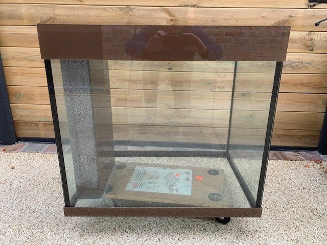 Aquarium de 270 l avec équipement complet, Animaux & Accessoires, Couvercle inclus, Aquarium vide, Comme neuf, Enlèvement