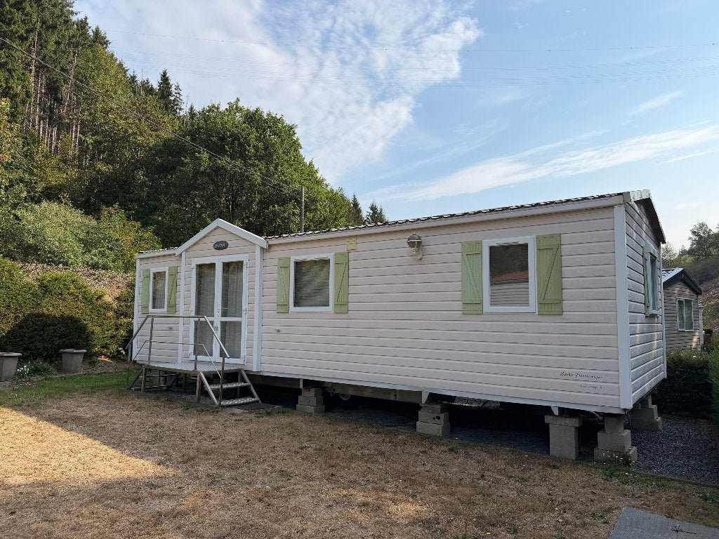 Caravane résidentielle camping Le Vieux Moulin à La Roche, Caravanes & Camping, Jusqu'à 4