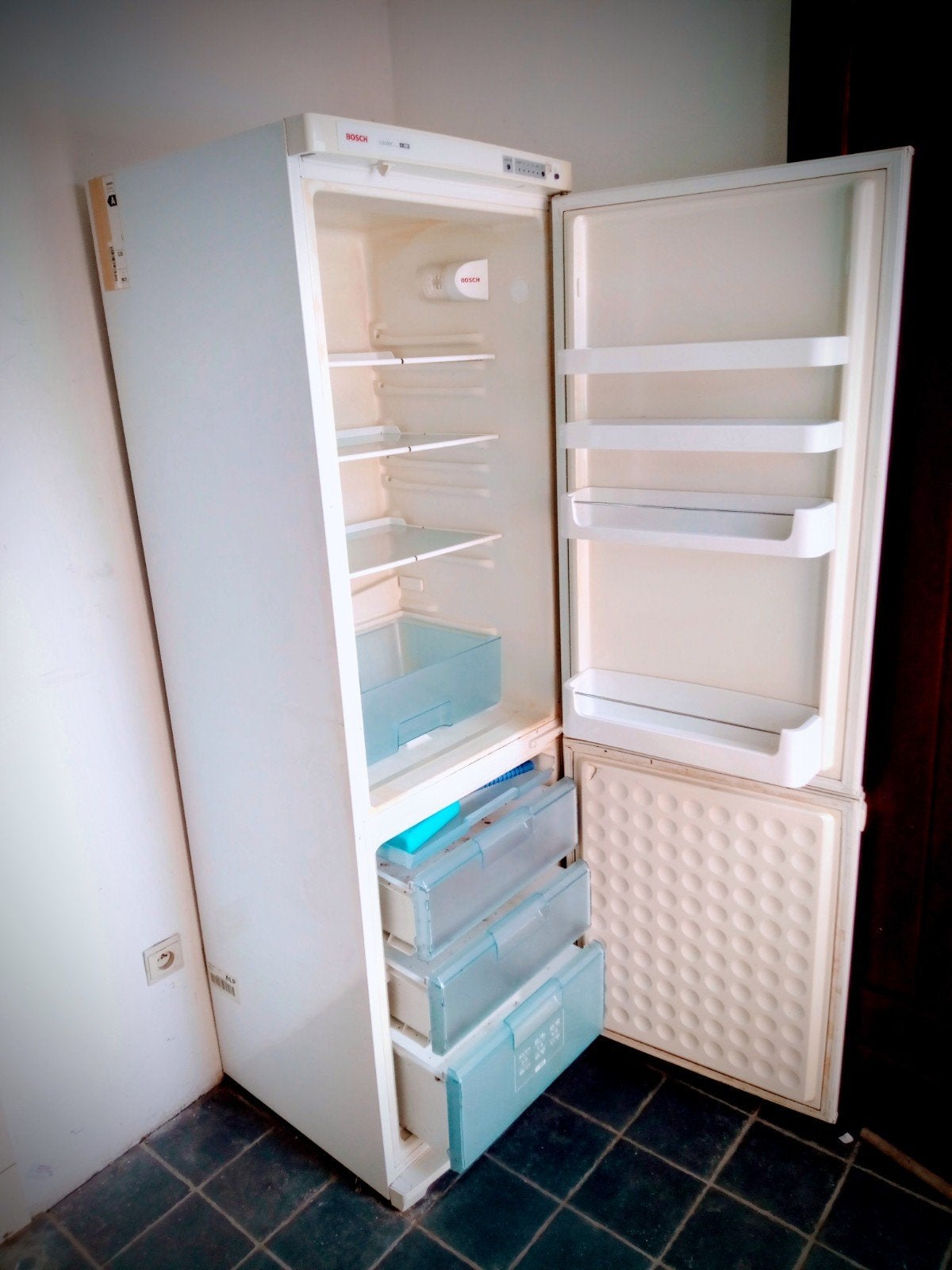 Gratis werkend frigo en diepvries merk Bosh, Electroménager, Enlèvement