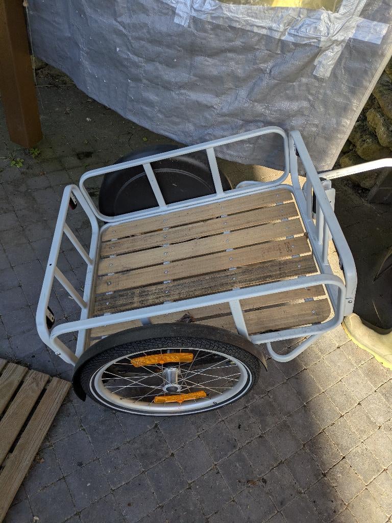 Remorque vélo IKEA SLADDA neuve (jamais utilisée), Enlèvement, Comme neuf, Remorque à bagages, 20 à 40 kg