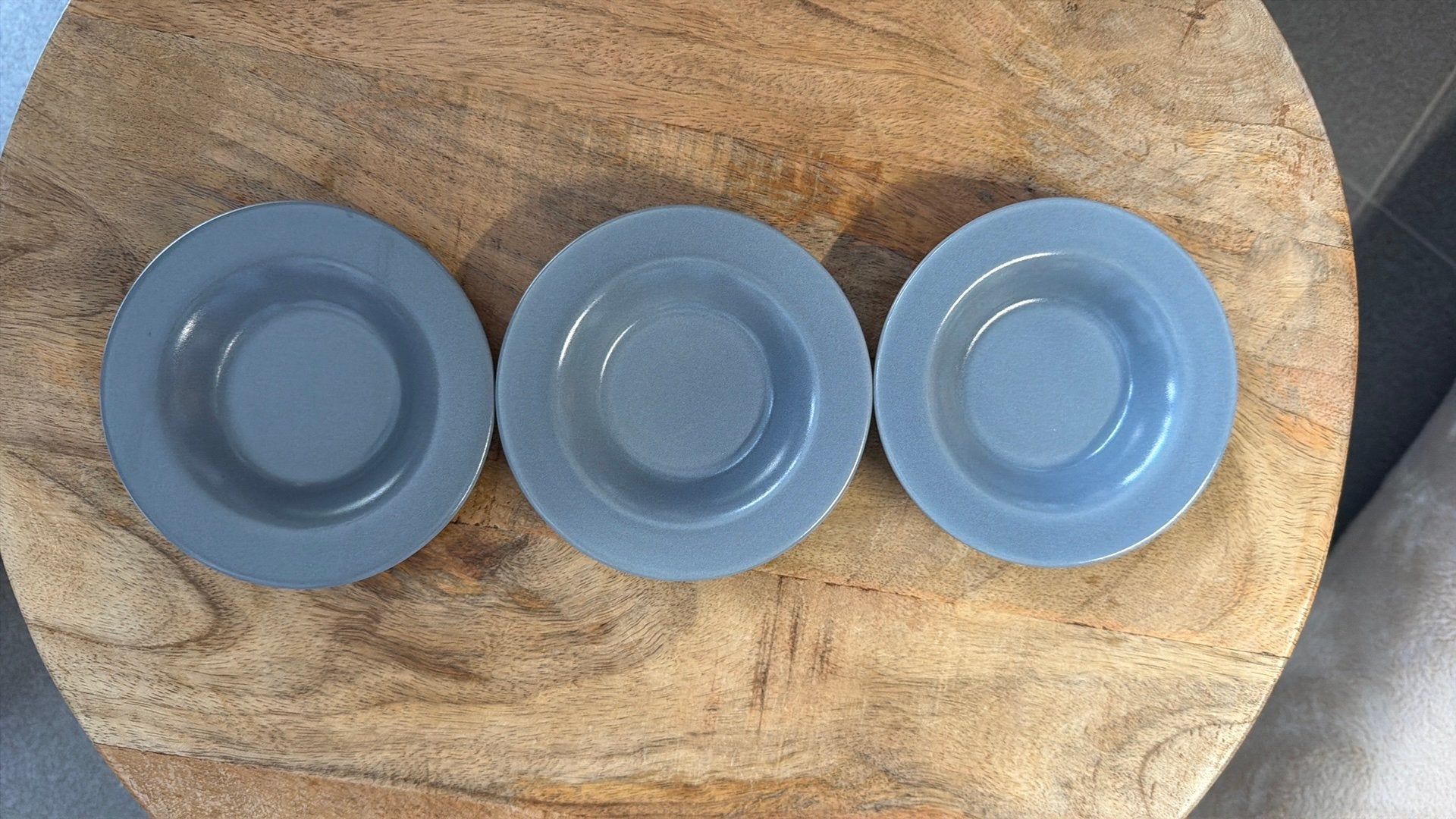3 kleine blauwe bordjes ikea, Ophalen, Zo goed als nieuw
