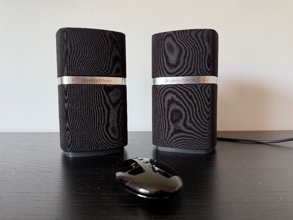 Bowers & Wilkins MM-1 computer speakers, Moins de 60 watts, Enlèvement ou Envoi, Comme neuf, Bowers & Wilkins (B&W)