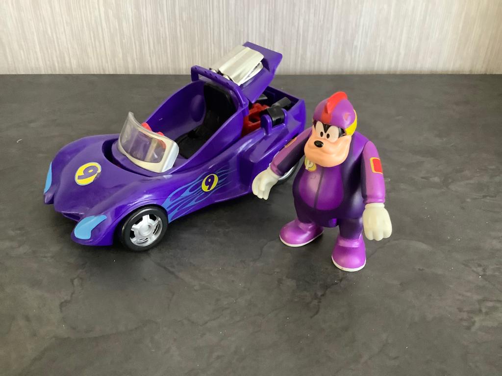 Voiture de course Disney Pete (transformable), Collections, Enlèvement ou Envoi, Autres personnages, Comme neuf, Autres types