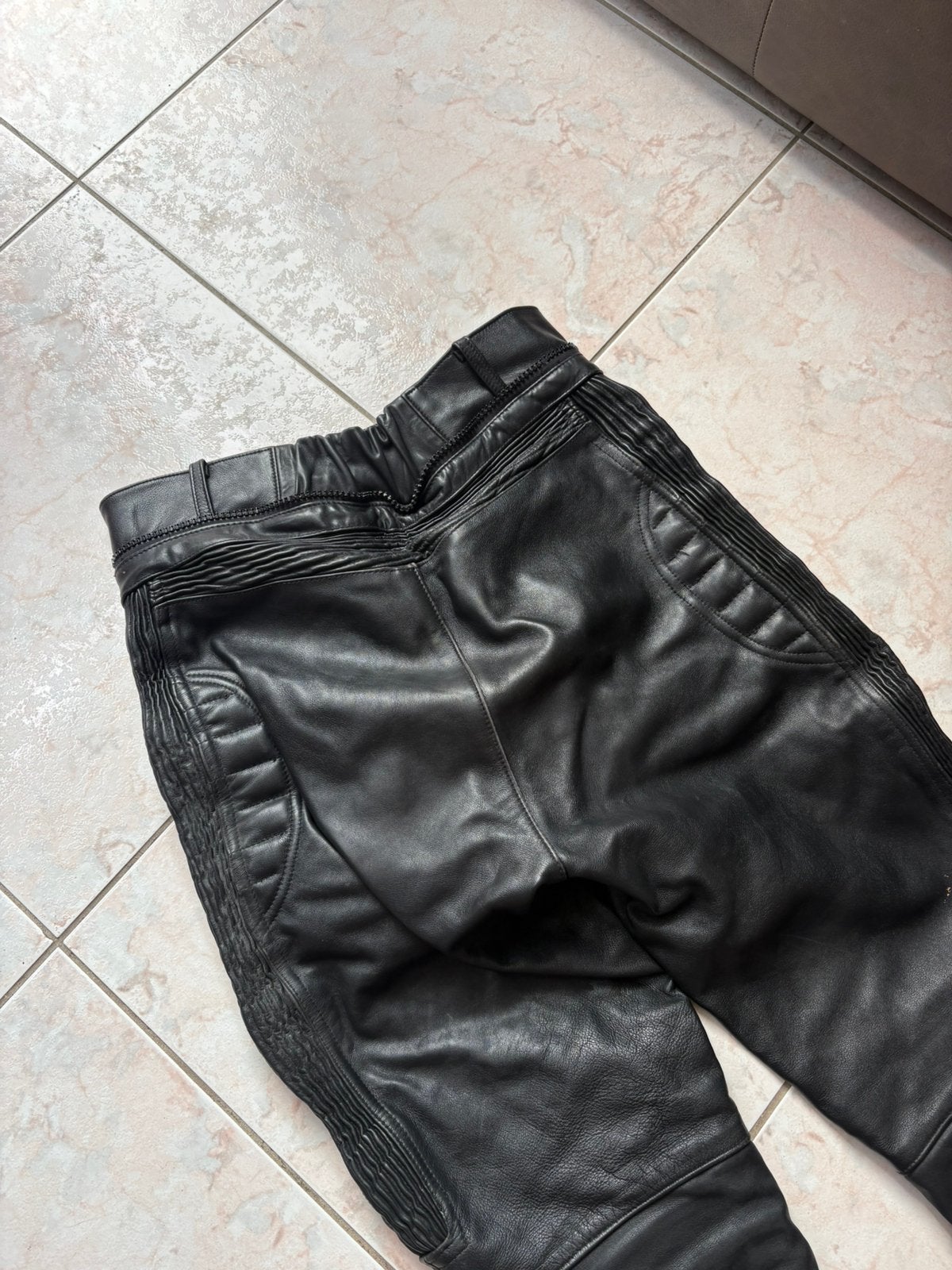 Lederen motorbroek, Ophalen, Gedragen, Maat 52/54 (L), Zwart