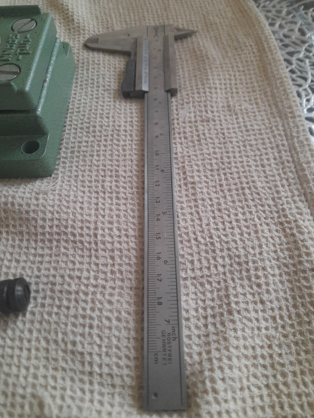 etau pied a coulisse micrometre, Enlèvement