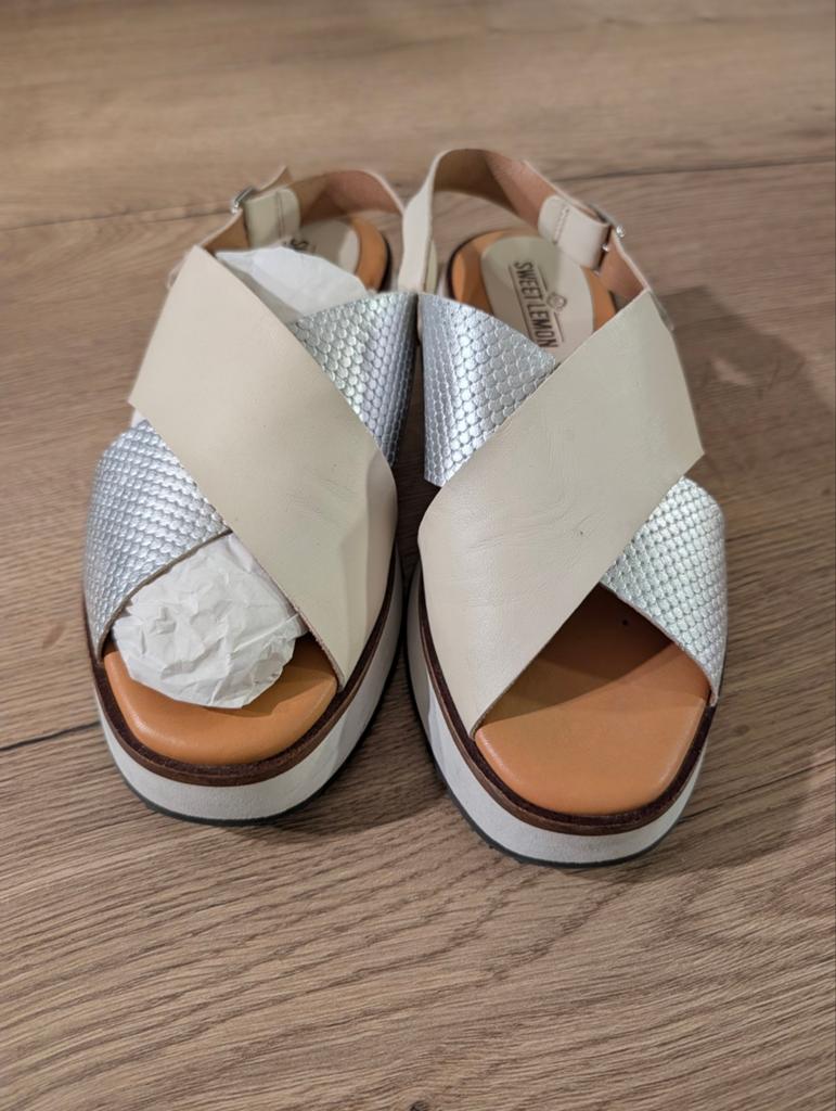 Sandales Sweet Lemon (neuves) - taille 38