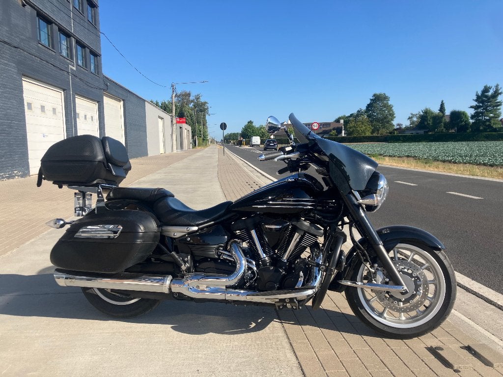 yamaha XV1900 midnight star 2014 15331km in topstaat, Cardan-aandrijving, 2 cilinders, Occasion, Bedrijf