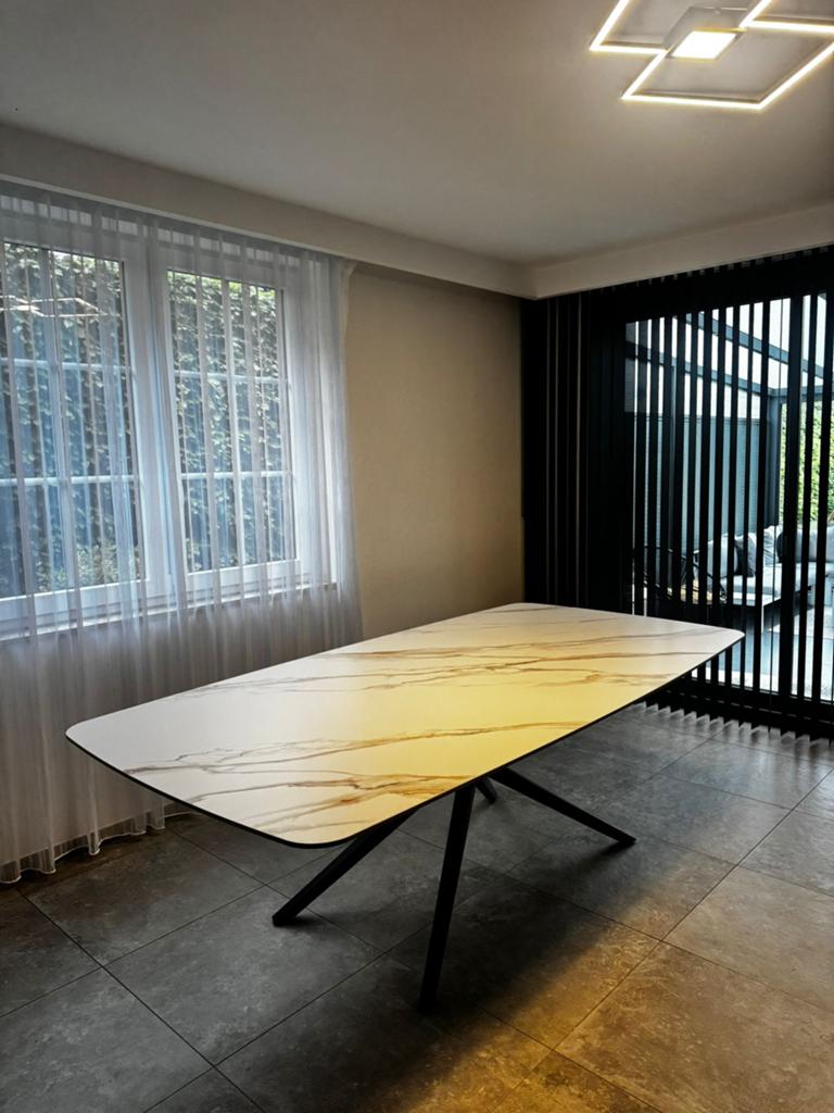 Tafel met keramisch tafel lad, Huis en Inrichting, Tafels | Eettafels, Ophalen, Zo goed als nieuw
