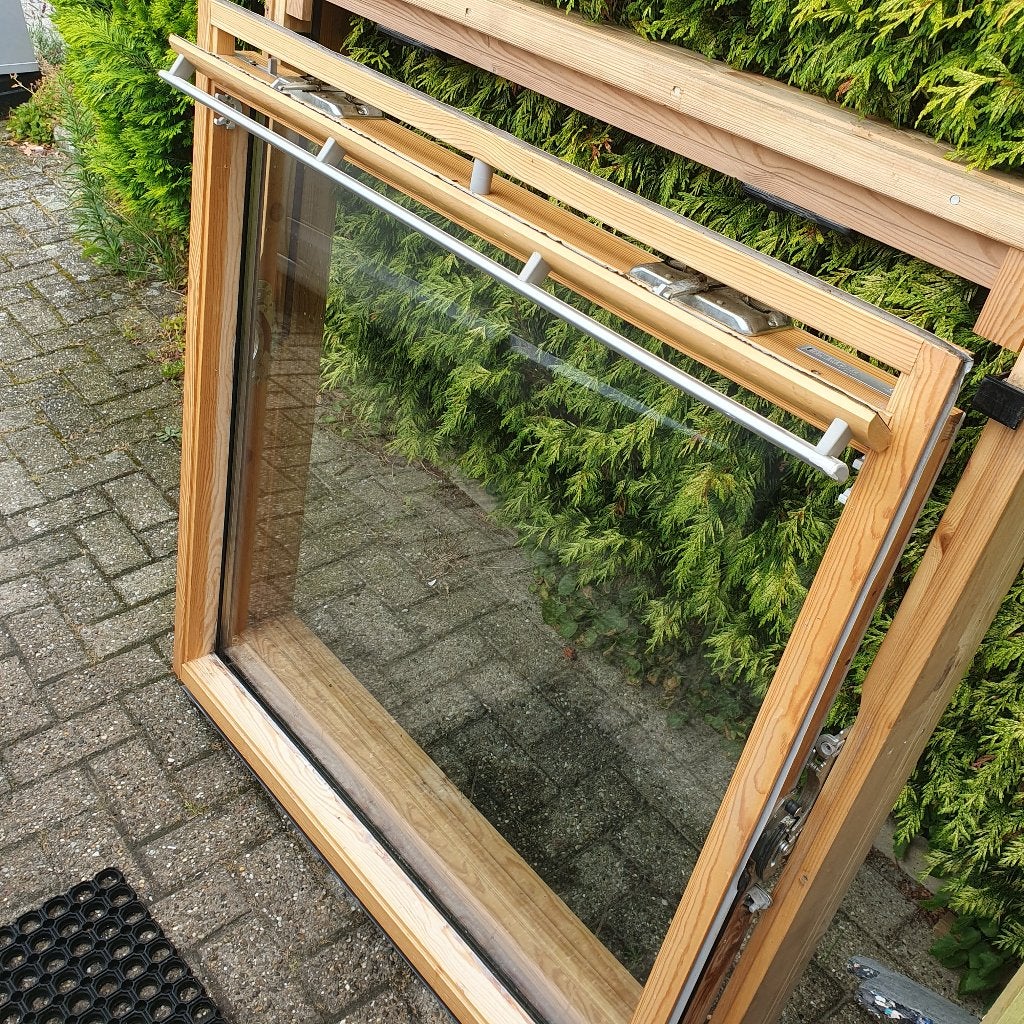 Velux dakraam (114×118) (78×98), Enlèvement, Utilisé, Lucarne, Vitrail